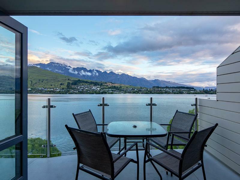 Breakfree The Point Aparthotel Queenstown Exteriör bild